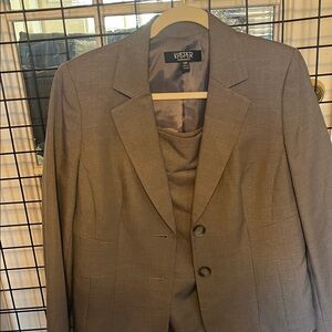 Kasper grey ladies suit